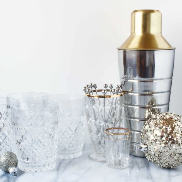 Crafting the perfect cocktail: recipes and tips